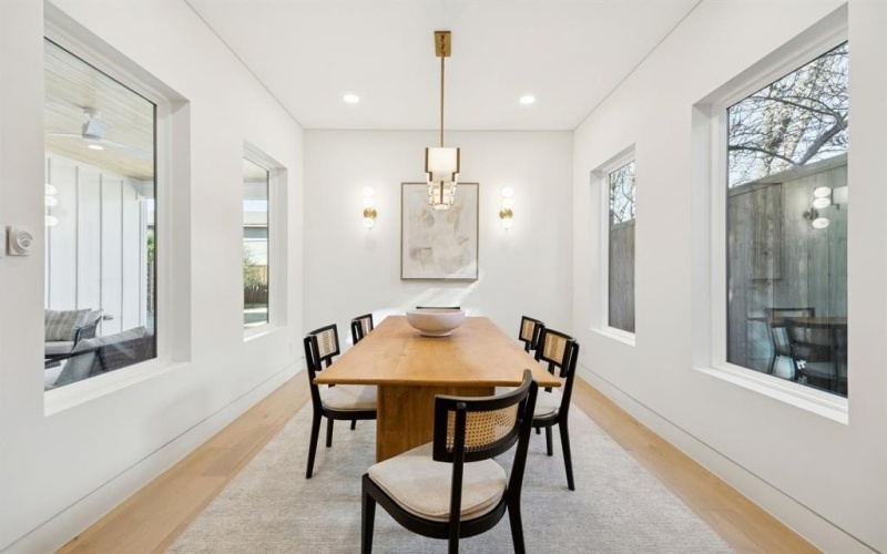 2015 Euclid Avenue, Dallas, TX 75206, 5 Bedrooms Bedrooms, ,7 BathroomsBathrooms,Residential,For Sale,2015 Euclid Avenue,0,21160161