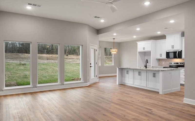 612 SE County Road 3048C, Corsicana, TX 75109, 4 Bedrooms Bedrooms, ,2 BathroomsBathrooms,Residential,For Sale,612 SE County Road 3048C,0,21160162