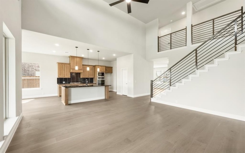 1031 Quincy Drive, Red Oak, TX 75154, 4 Habitaciones Habitaciones , ,5 BañosBaños,Residential,En Venta,1031 Quincy Drive,0,21160248