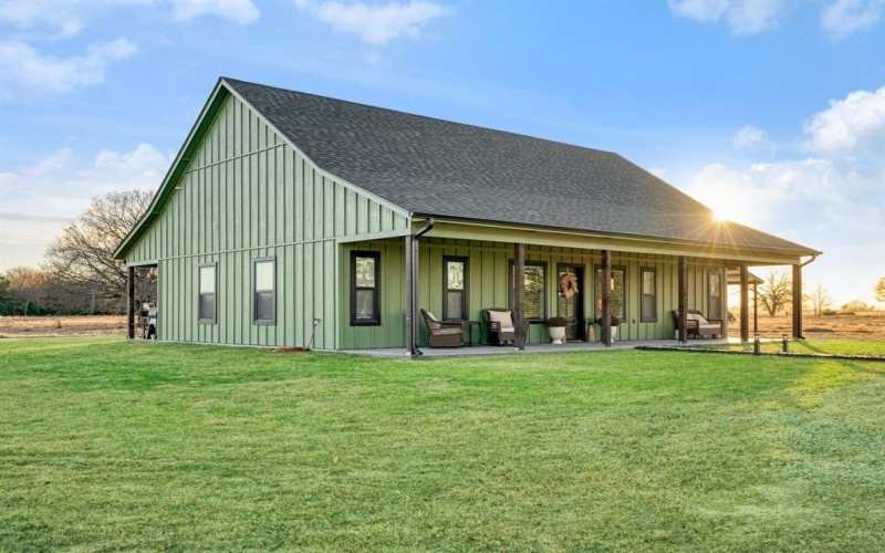 860 County Road 2420, Honey Grove, TX 75446, 3 Bedrooms Bedrooms, ,2 BathroomsBathrooms,Residential,For Sale,860 County Road 2420,0,21160329