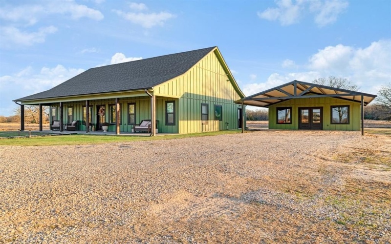 860 County Road 2420, Honey Grove, TX 75446, 3 Bedrooms Bedrooms, ,2 BathroomsBathrooms,Residential,For Sale,860 County Road 2420,0,21160329
