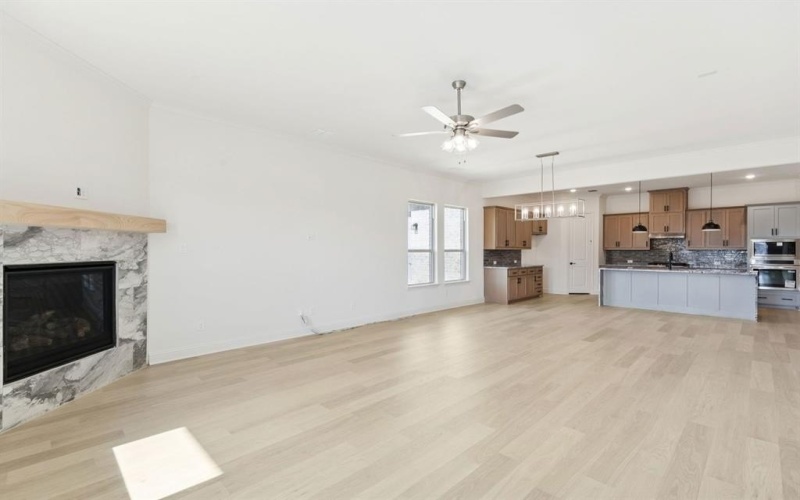 7004 Valley View Drive, Joshua, TX 76058, 4 Bedrooms Bedrooms, ,3 BathroomsBathrooms,Residential,For Sale,7004 Valley View Drive,0,21160500