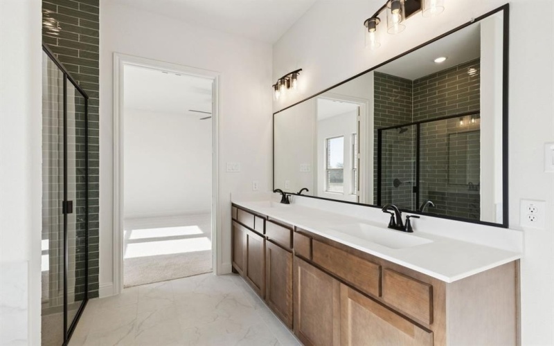 7008 Valley View Drive, Joshua, TX 76058, 4 Habitaciones Habitaciones , ,3 BañosBaños,Residential,En Venta,7008 Valley View Drive,0,21160539