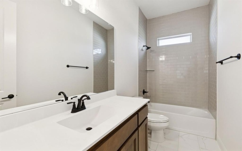 7008 Valley View Drive, Joshua, TX 76058, 4 Habitaciones Habitaciones , ,3 BañosBaños,Residential,En Venta,7008 Valley View Drive,0,21160539