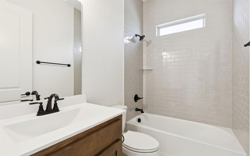 7008 Valley View Drive, Joshua, TX 76058, 4 Habitaciones Habitaciones , ,3 BañosBaños,Residential,En Venta,7008 Valley View Drive,0,21160539