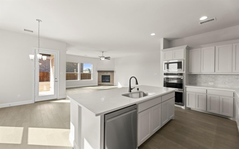 3204 Agnew Street, Celina, TX 75009, 4 Habitaciones Habitaciones , ,3 BañosBaños,Residential,En Venta,3204 Agnew Street,0,21160584