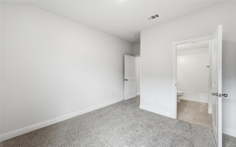 1418 Quail Creek Drive, Cleburne, TX 76033, 4 Bedrooms Bedrooms, ,2 BathroomsBathrooms,Residential,For Sale,1418 Quail Creek Drive,0,21160589