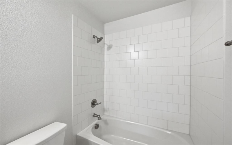 1418 Quail Creek Drive, Cleburne, TX 76033, 4 Bedrooms Bedrooms, ,2 BathroomsBathrooms,Residential,For Sale,1418 Quail Creek Drive,0,21160589