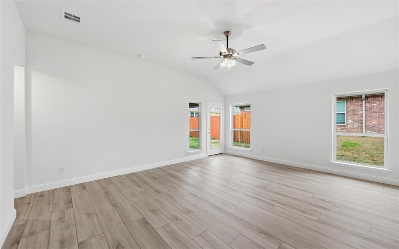 1418 Quail Creek Drive, Cleburne, TX 76033, 4 Bedrooms Bedrooms, ,2 BathroomsBathrooms,Residential,For Sale,1418 Quail Creek Drive,0,21160589