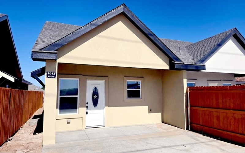 1012 N Eva Ave, Monahans, TX 79756, 3 Bedrooms Bedrooms, ,2 BathroomsBathrooms,Residential,For Sale,1012 N Eva Ave,0,159419