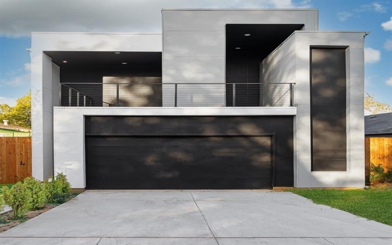 3343 Parvia Avenue, Dallas, TX 75212, 3 Bedrooms Bedrooms, ,2 BathroomsBathrooms,Residential,For Sale,3343 Parvia Avenue,0,21157803