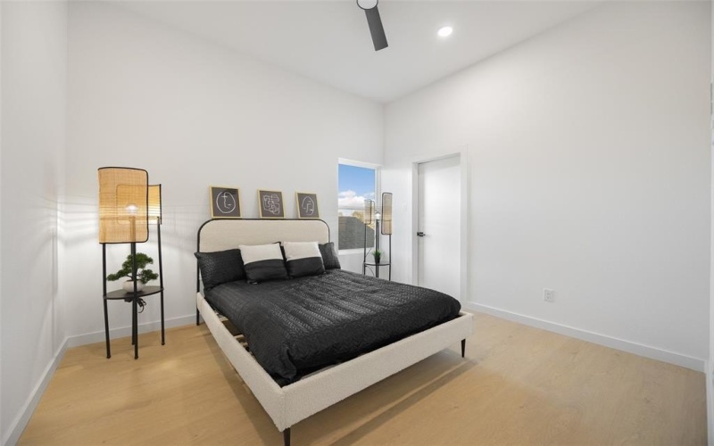 3343 Parvia Avenue, Dallas, TX 75212, 3 Bedrooms Bedrooms, ,2 BathroomsBathrooms,Residential,For Sale,3343 Parvia Avenue,0,21157803