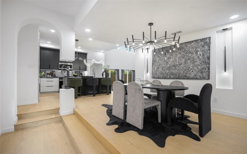 3343 Parvia Avenue, Dallas, TX 75212, 3 Bedrooms Bedrooms, ,2 BathroomsBathrooms,Residential,For Sale,3343 Parvia Avenue,0,21157803