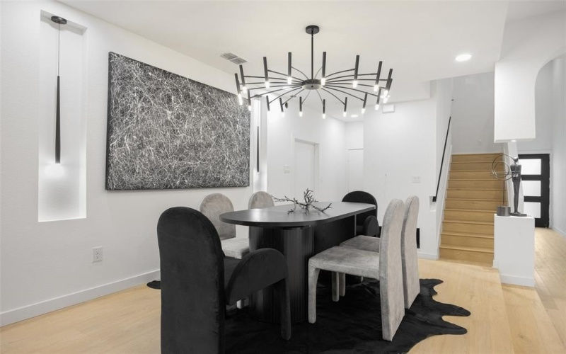 3343 Parvia Avenue, Dallas, TX 75212, 3 Bedrooms Bedrooms, ,2 BathroomsBathrooms,Residential,For Sale,3343 Parvia Avenue,0,21157803