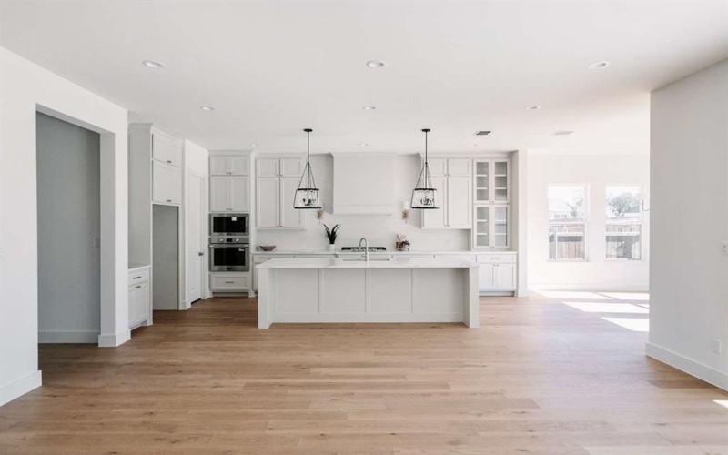 405 Kestrel Court, Aledo, TX 76008, 4 Bedrooms Bedrooms, ,3 BathroomsBathrooms,Residential,For Sale,405 Kestrel Court,0,21159606