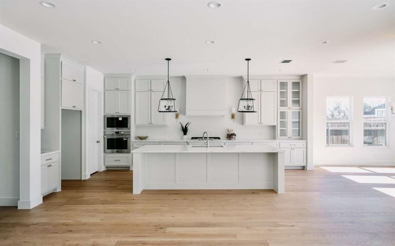 405 Kestrel Court, Aledo, TX 76008, 4 Bedrooms Bedrooms, ,3 BathroomsBathrooms,Residential,For Sale,405 Kestrel Court,0,21159606