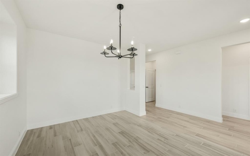 925 Cannes Drive, Red Oak, TX 75154, 4 Bedrooms Bedrooms, ,3 BathroomsBathrooms,Residential,For Sale,925 Cannes Drive,0,21160000