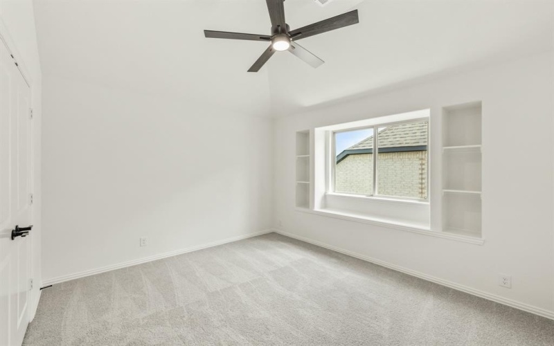 925 Cannes Drive, Red Oak, TX 75154, 4 Bedrooms Bedrooms, ,3 BathroomsBathrooms,Residential,For Sale,925 Cannes Drive,0,21160000