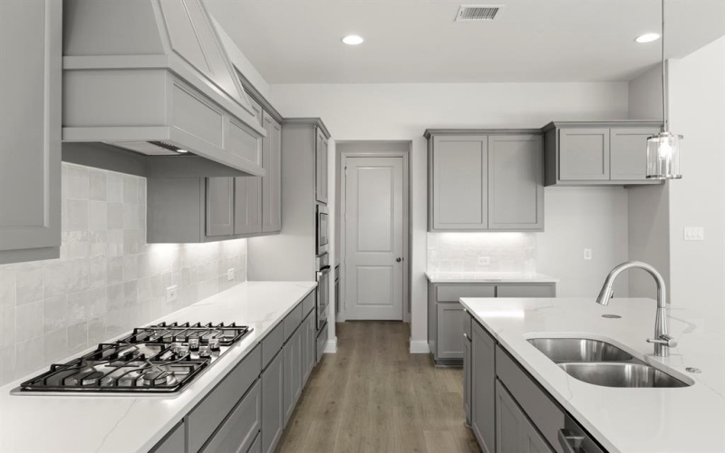 2213 Clairmount, Rockwall, TX 75087, 4 Bedrooms Bedrooms, ,5 BathroomsBathrooms,Residential,For Sale,2213 Clairmount,0,21160059