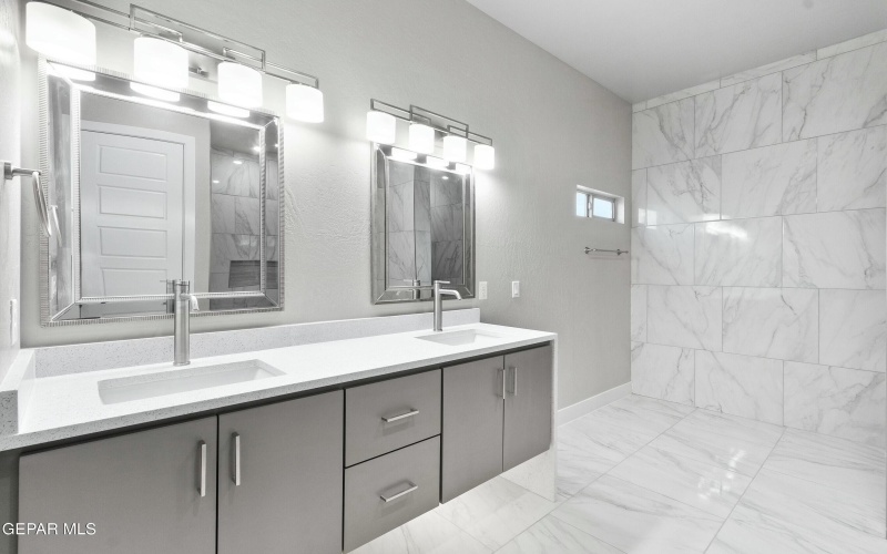 12623 Naes Way, El Paso, TX 79928, 5 Habitaciones Habitaciones , ,3 BañosBaños,Residential,En Venta,12623 Naes Way,0,915138