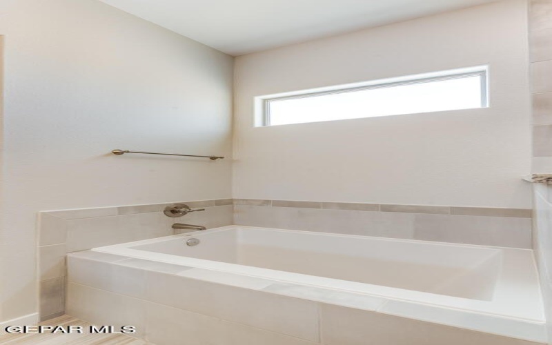 14041 Paseo Original Court, El Paso, TX 79928, 3 Bedrooms Bedrooms, ,2 BathroomsBathrooms,Residential,For Sale,14041 Paseo Original Court,0,937024