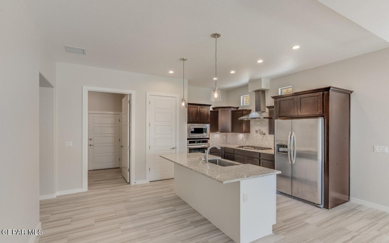 14041 Paseo Original Court, El Paso, TX 79928, 3 Bedrooms Bedrooms, ,2 BathroomsBathrooms,Residential,For Sale,14041 Paseo Original Court,0,937024