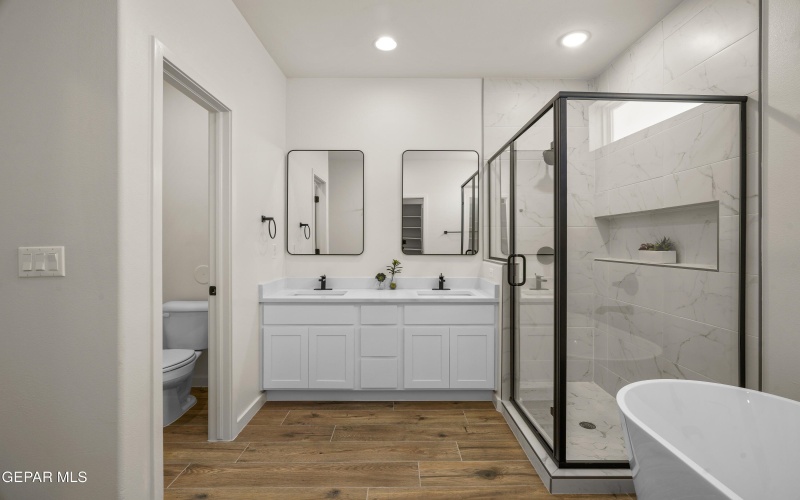 12414 Amesbury Avenue, El Paso, TX 79928, 4 Bedrooms Bedrooms, ,3 BathroomsBathrooms,Residential,For Sale,12414 Amesbury Avenue,0,937030