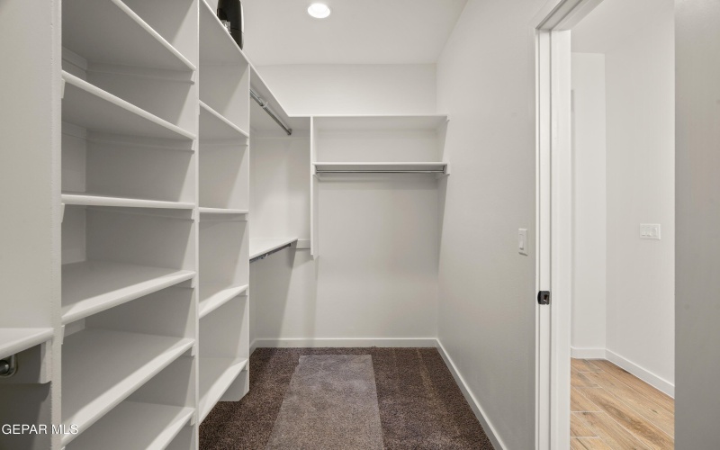 12414 Amesbury Avenue, El Paso, TX 79928, 4 Bedrooms Bedrooms, ,3 BathroomsBathrooms,Residential,For Sale,12414 Amesbury Avenue,0,937030