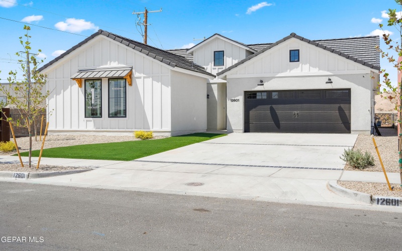 12414 Amesbury Avenue, El Paso, TX 79928, 4 Bedrooms Bedrooms, ,3 BathroomsBathrooms,Residential,For Sale,12414 Amesbury Avenue,0,937030