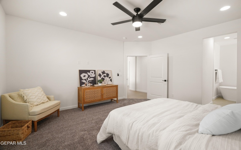 12412 Amesbury Avenue, El Paso, TX 79928, 4 Habitaciones Habitaciones , ,2 BañosBaños,Residential,En Venta,12412 Amesbury Avenue,0,937032