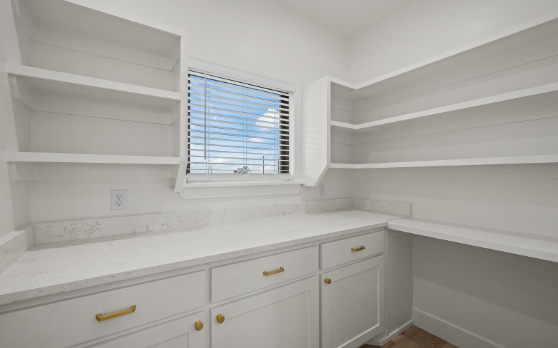 8510 County Road 1300, Shallowater, TX 79363, 4 Habitaciones Habitaciones , ,2 BañosBaños,Residential,En Venta,8510 County Road 1300,0,202601065