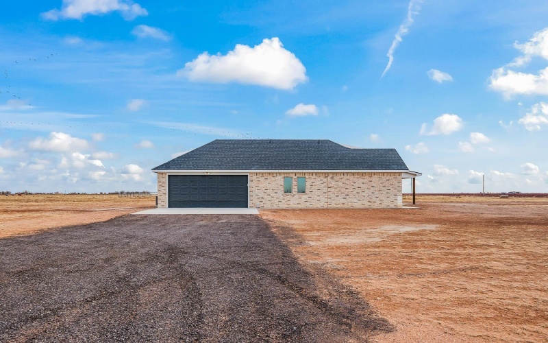 8510 County Road 1300, Shallowater, TX 79363, 4 Habitaciones Habitaciones , ,2 BañosBaños,Residential,En Venta,8510 County Road 1300,0,202601065