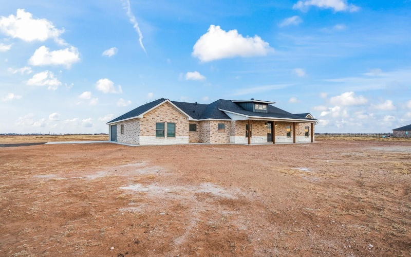 8510 County Road 1300, Shallowater, TX 79363, 4 Habitaciones Habitaciones , ,2 BañosBaños,Residential,En Venta,8510 County Road 1300,0,202601065