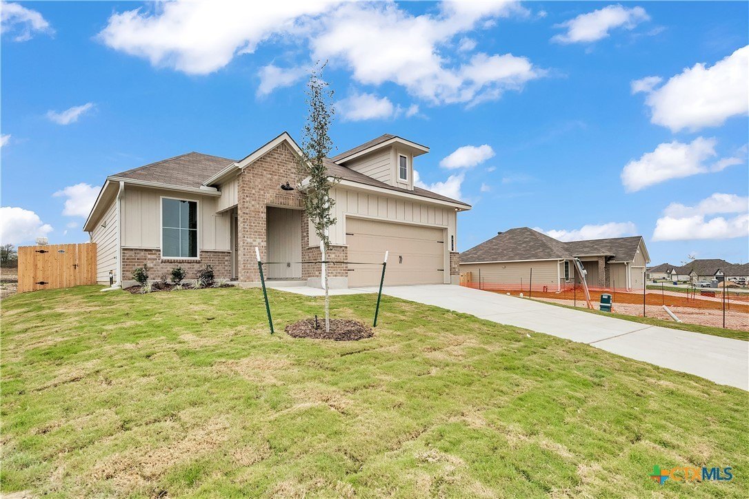 417 University Avenue, Troy, TX 76579, 3 Bedrooms Bedrooms, ,2 BathroomsBathrooms,Residential,For Sale,417 University Avenue,0,596968