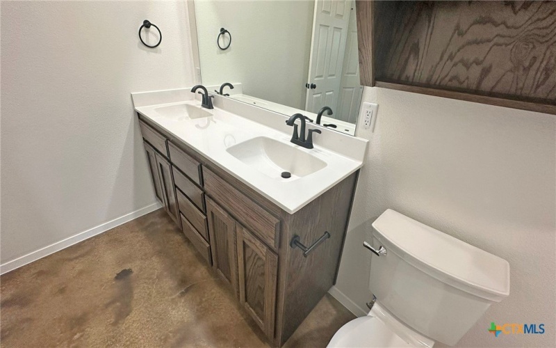 983 Cline Drive, Copperas Cove, TX 76522, ,Residential Multi Family,For Sale,983 Cline Drive,0,602070