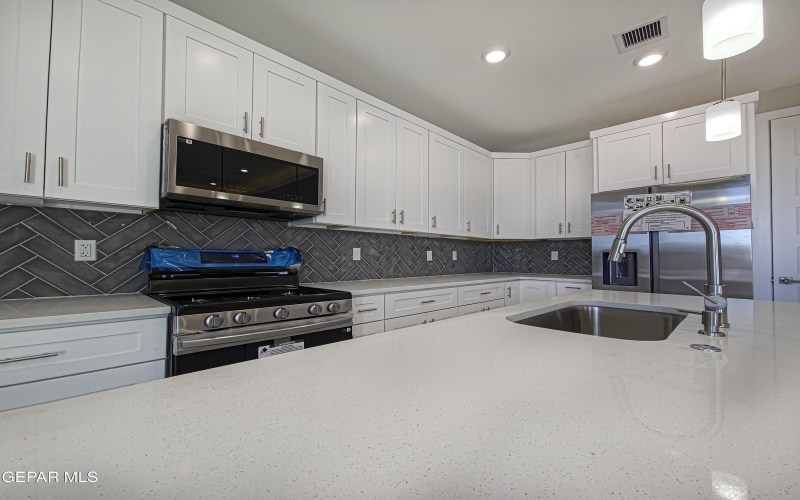 12356 BEN DOWELL Way, El Paso, TX 79934, 3 Habitaciones Habitaciones , ,2 BañosBaños,Residential,En Venta,12356 BEN DOWELL Way,0,937057