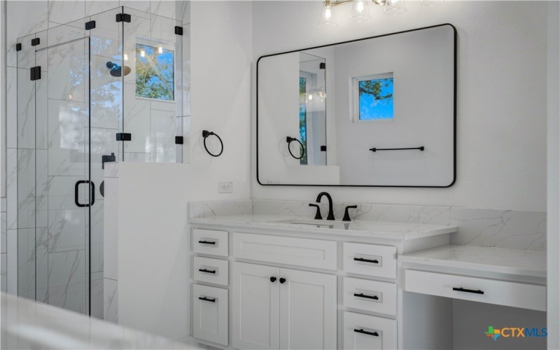 1552 Vintage Way, New Braunfels, TX 78132, 4 Habitaciones Habitaciones , ,3 BañosBaños,Residential,En Venta,1552 Vintage Way,0,602571