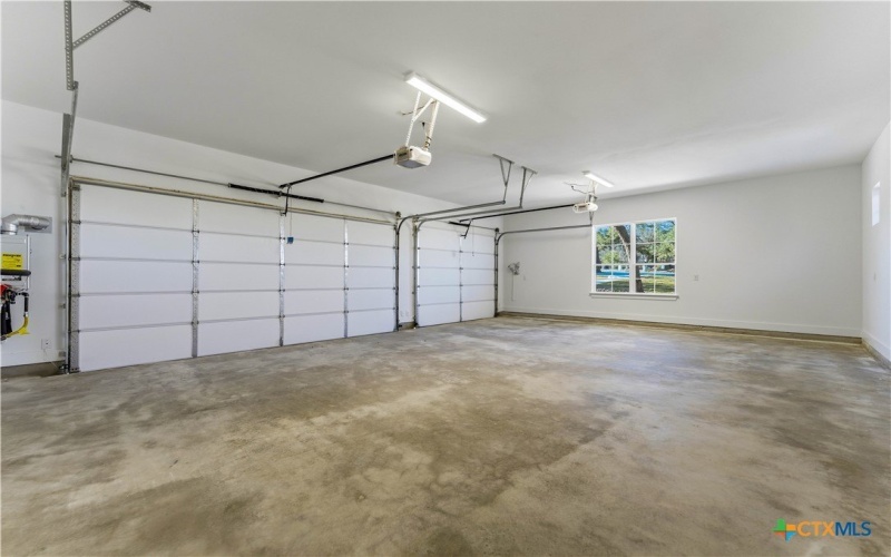 1552 Vintage Way, New Braunfels, TX 78132, 4 Habitaciones Habitaciones , ,3 BañosBaños,Residential,En Venta,1552 Vintage Way,0,602571