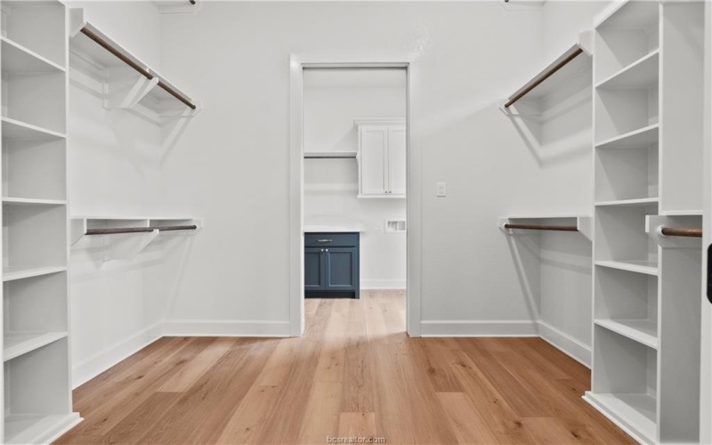 2317 Terrapin Trail, College Station, TX 77845, 4 Bedrooms Bedrooms, ,5 BathroomsBathrooms,Residential,For Sale,2317 Terrapin Trail,0,26000258