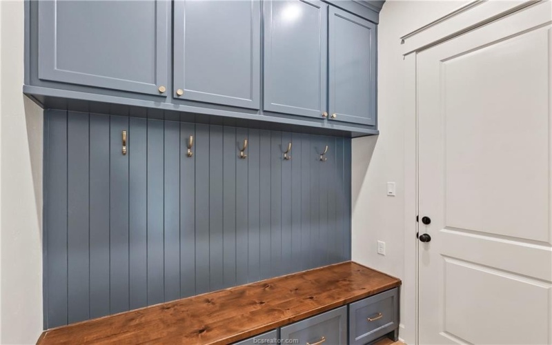 4736 Legendary Drive, College Station, TX 77845, 4 Bedrooms Bedrooms, ,3 BathroomsBathrooms,Residential,For Sale,4736 Legendary Drive,0,26000287