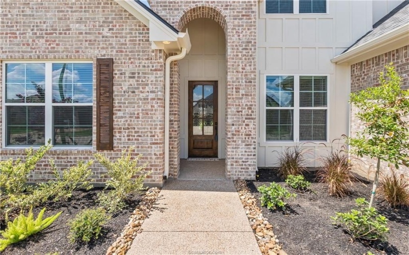 4736 Legendary Drive, College Station, TX 77845, 4 Bedrooms Bedrooms, ,3 BathroomsBathrooms,Residential,For Sale,4736 Legendary Drive,0,26000287