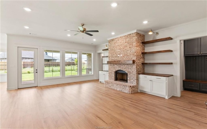 4736 Legendary Drive, College Station, TX 77845, 4 Bedrooms Bedrooms, ,3 BathroomsBathrooms,Residential,For Sale,4736 Legendary Drive,0,26000287