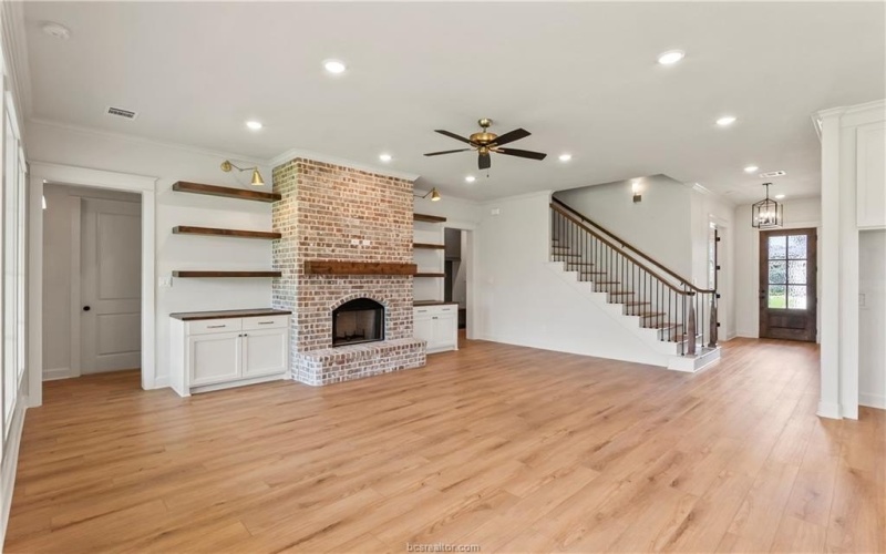 4736 Legendary Drive, College Station, TX 77845, 4 Bedrooms Bedrooms, ,3 BathroomsBathrooms,Residential,For Sale,4736 Legendary Drive,0,26000287