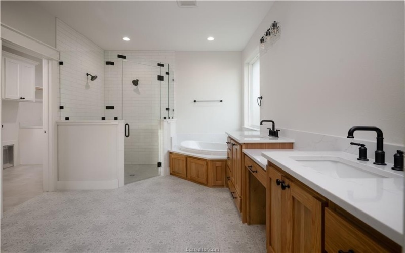 3540 Anderson Arbor Ct., College Station, TX 77845, 4 Bedrooms Bedrooms, ,5 BathroomsBathrooms,Residential,For Sale,3540 Anderson Arbor Ct.,0,26000978