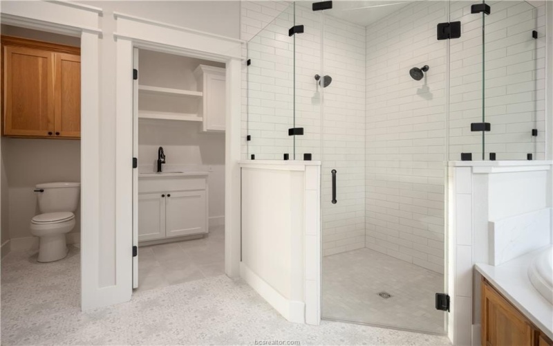 3540 Anderson Arbor Ct., College Station, TX 77845, 4 Bedrooms Bedrooms, ,5 BathroomsBathrooms,Residential,For Sale,3540 Anderson Arbor Ct.,0,26000978