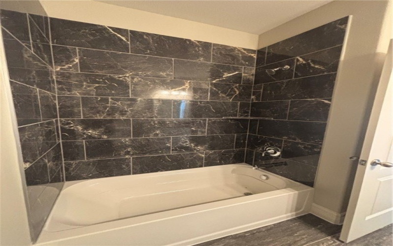 3202 Anchorage Drive, Corpus Christi, TX 78414, 4 Bedrooms Bedrooms, ,3 BathroomsBathrooms,Residential,For Sale,3202 Anchorage Drive,0,470443