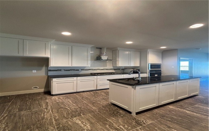 3202 Anchorage Drive, Corpus Christi, TX 78414, 4 Bedrooms Bedrooms, ,3 BathroomsBathrooms,Residential,For Sale,3202 Anchorage Drive,0,470443