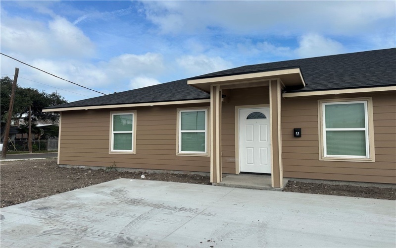 923 Craig Street unit: A #A, Corpus Christi, TX 78404, 3 Bedrooms Bedrooms, ,2 BathroomsBathrooms,Residential Multi Family,For Sale,923 Craig Street unit: A,0,470461