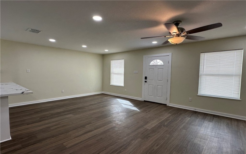 923 Craig Street unit: A #A, Corpus Christi, TX 78404, 3 Bedrooms Bedrooms, ,2 BathroomsBathrooms,Residential Multi Family,For Sale,923 Craig Street unit: A,0,470461