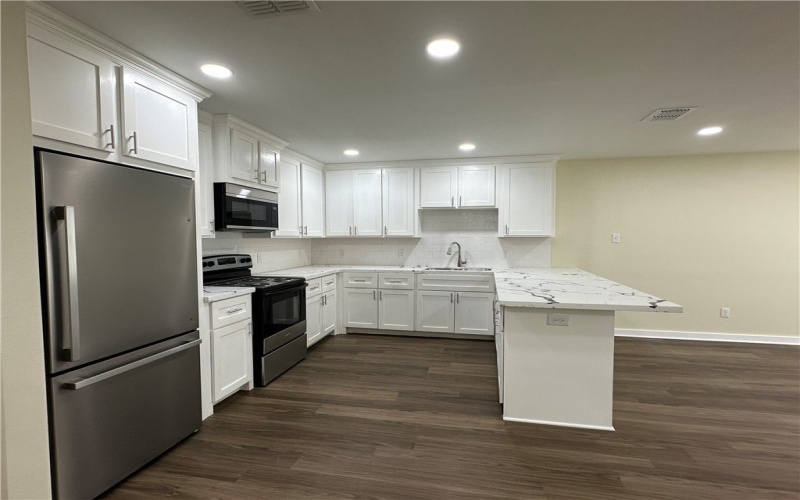 923 Craig Street unit: A #A, Corpus Christi, TX 78404, 3 Bedrooms Bedrooms, ,2 BathroomsBathrooms,Residential Multi Family,For Sale,923 Craig Street unit: A,0,470461